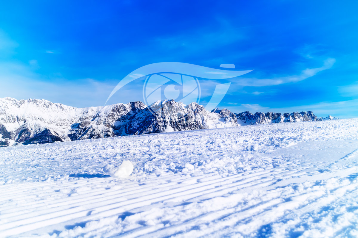 snowcapped-mountains-002.jpg