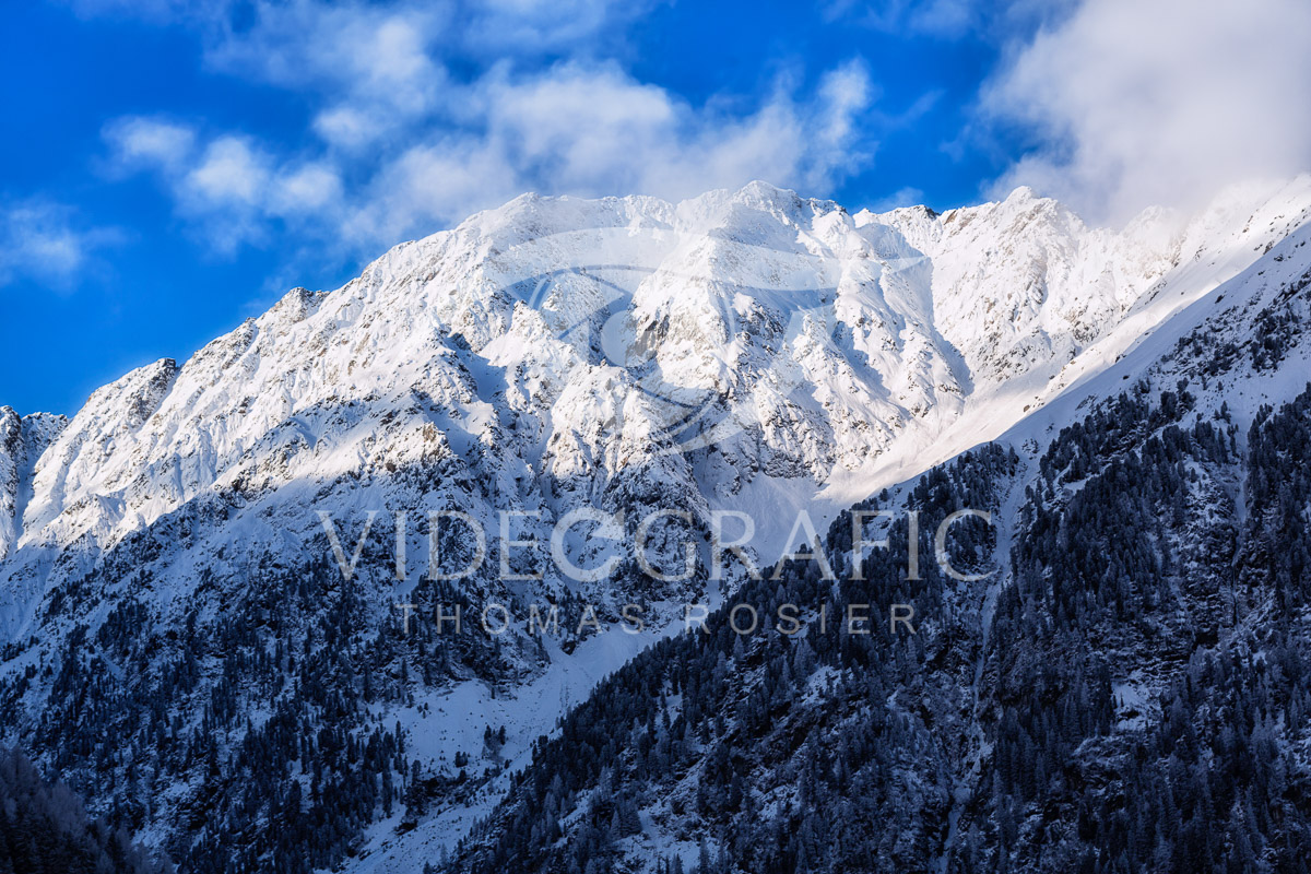 snowcapped-mountains-013.jpg