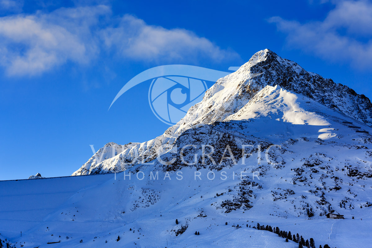 snowcapped-mountains-031.jpg