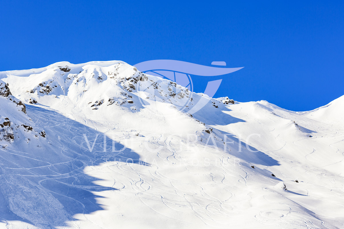 snowcapped-mountains-063.jpg