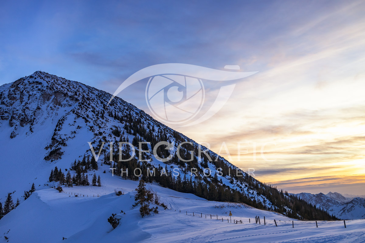 snowcapped-mountains-086.jpg