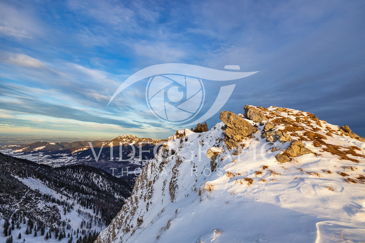 snowcapped-mountains-097.jpg