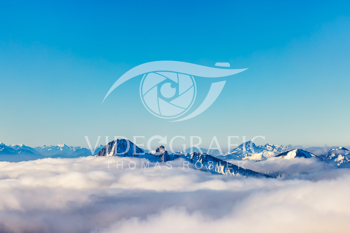 snowcapped-mountains-098.jpg