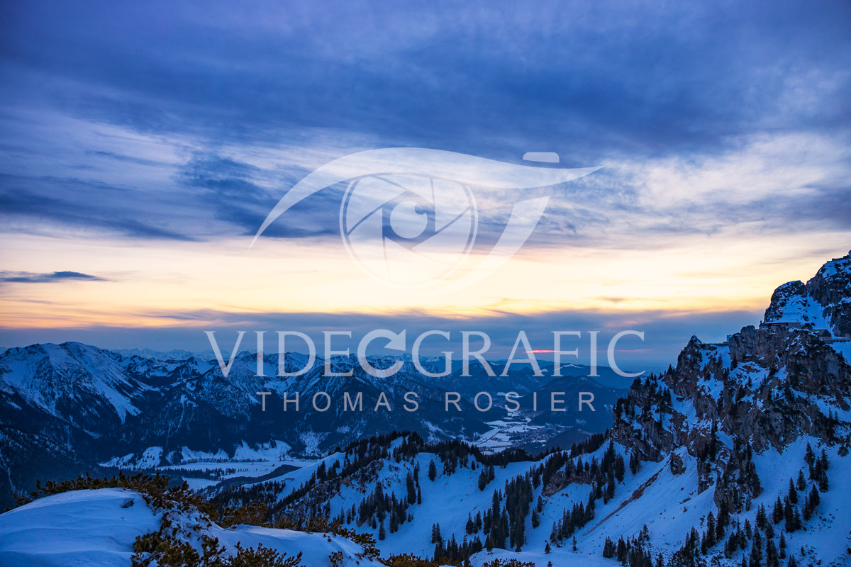 snowcapped-mountains-101.jpg