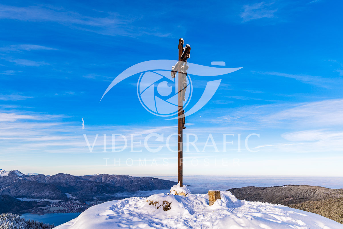 snowcapped-mountains-110.jpg