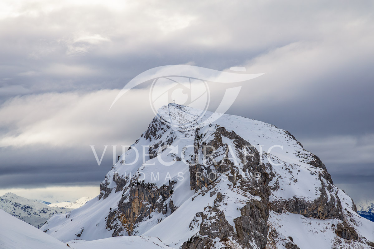snowcapped-mountains-111.jpg