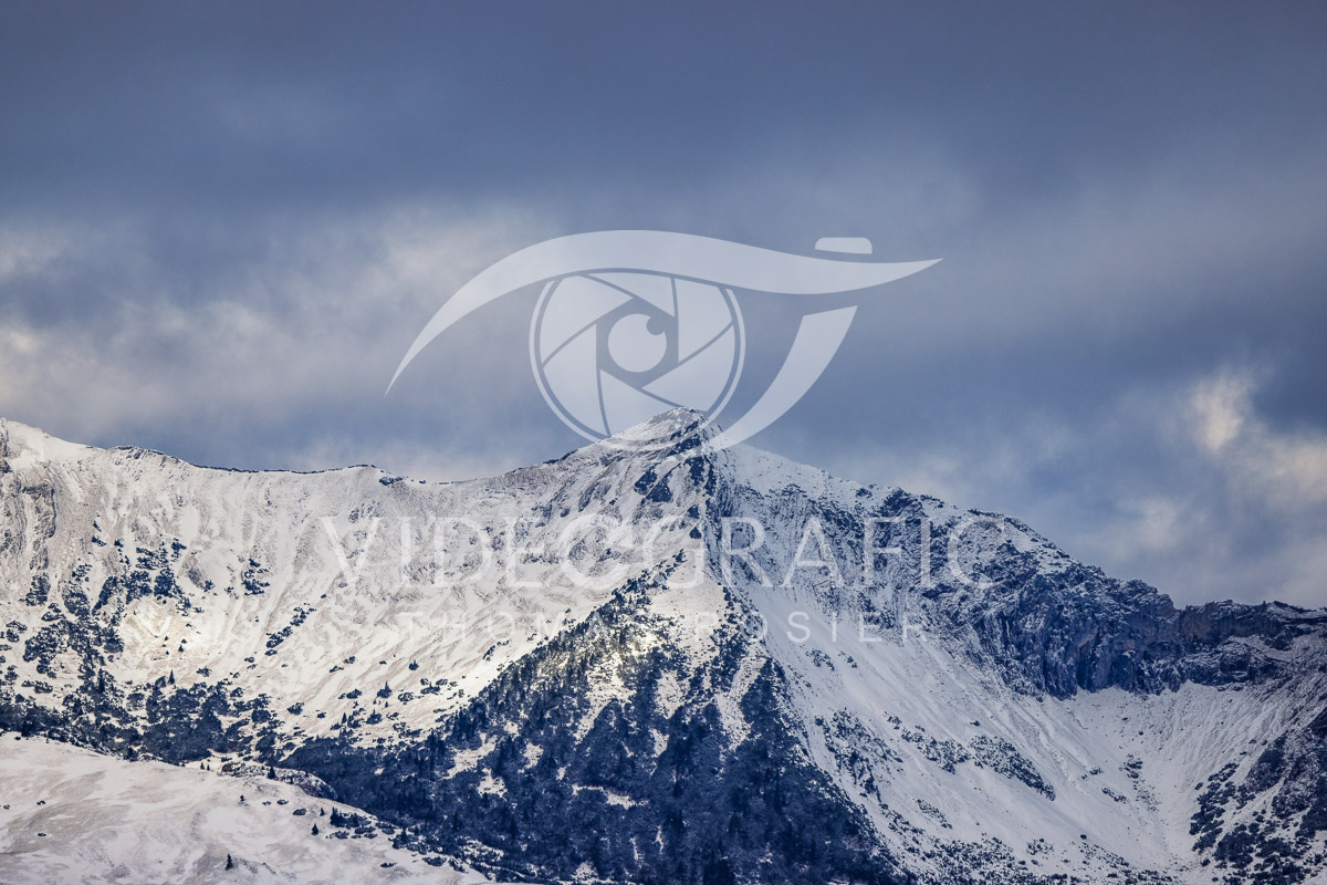 snowcapped-mountains-114.jpg