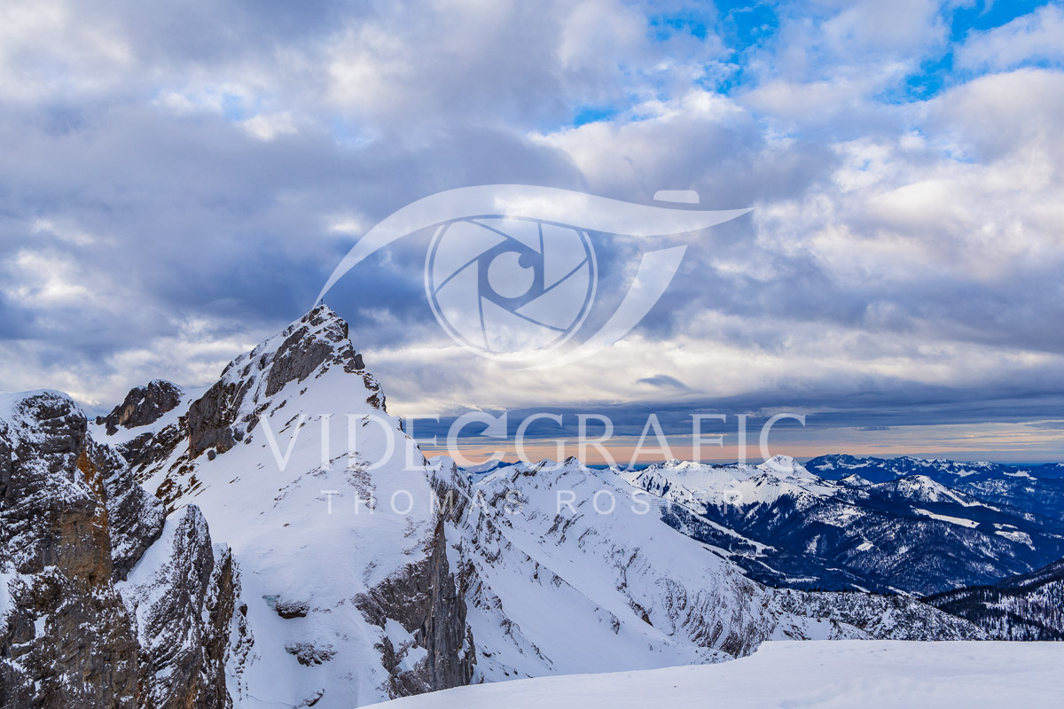 snowcapped-mountains-115.jpg