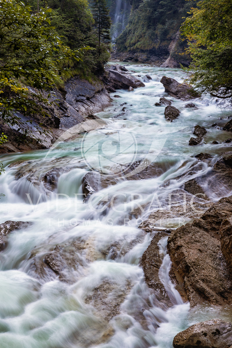 Gorges-Canyons-Waterfalls-042.jpg