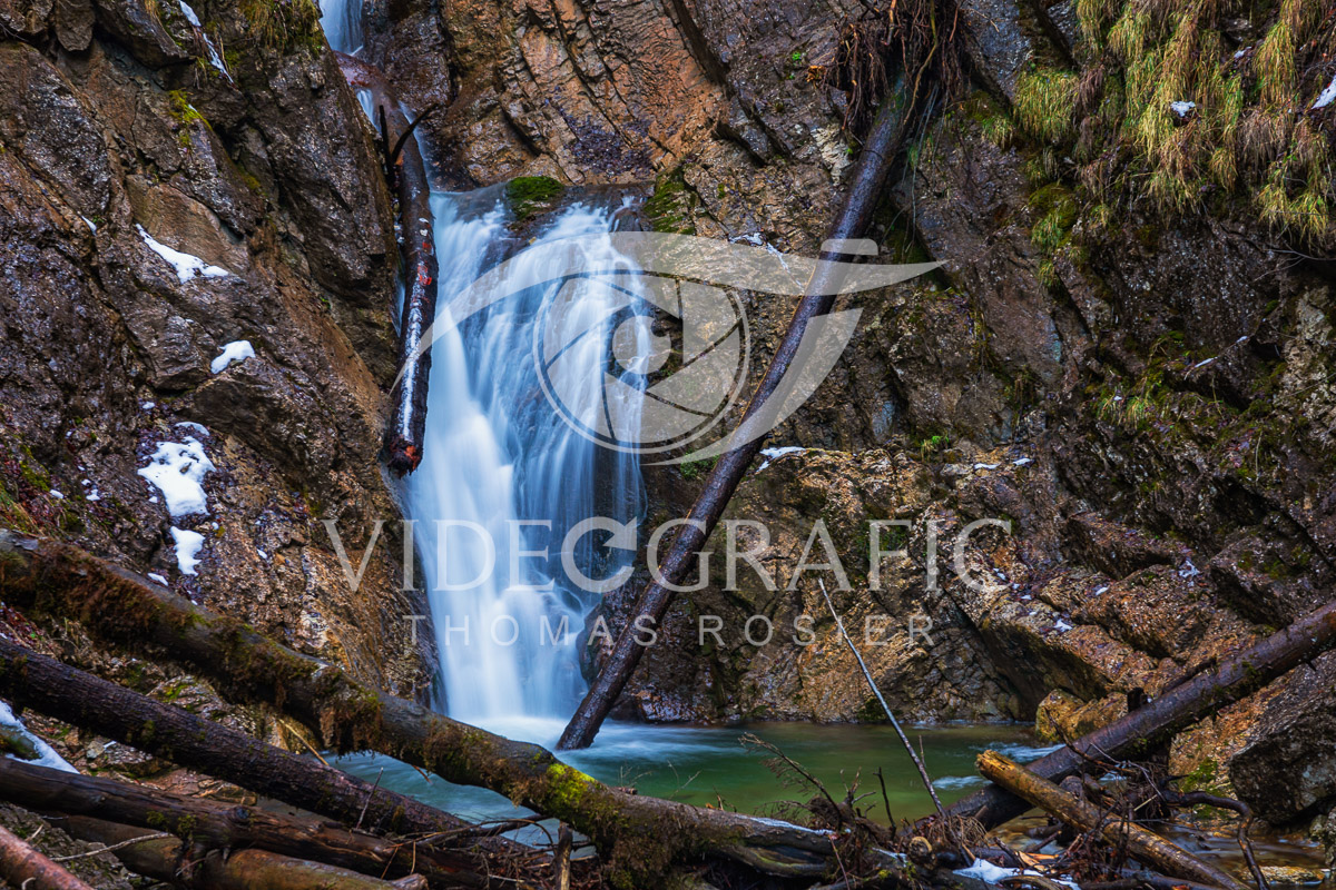 Gorges-Canyons-Waterfalls350.jpg