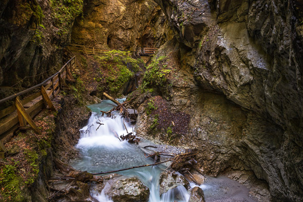 Gorges Canyons Waterfalls 004 Gorges-Canyons-Waterfalls-004.jpg