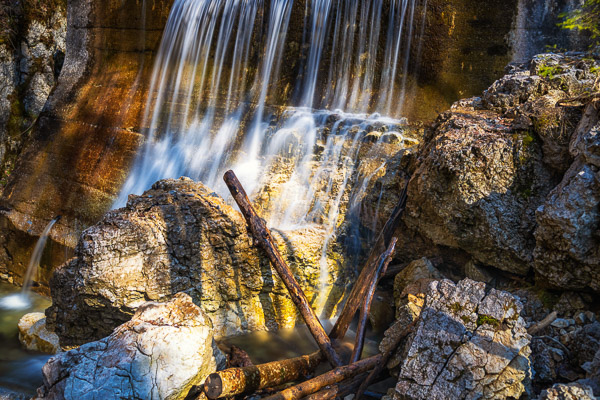 Gorges Canyons Waterfalls 009 Gorges-Canyons-Waterfalls-009.jpg