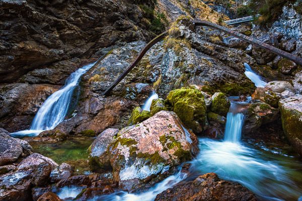 Gorges Canyons Waterfalls 014 Gorges-Canyons-Waterfalls-014.jpg