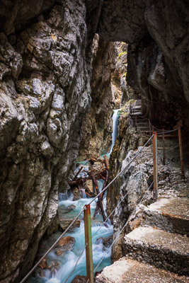 Gorges Canyons Waterfalls 021 Gorges-Canyons-Waterfalls-021.jpg