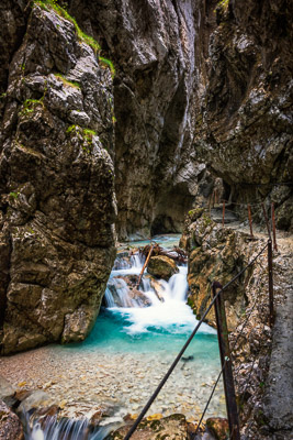 Gorges Canyons Waterfalls 022 Gorges-Canyons-Waterfalls-022.jpg