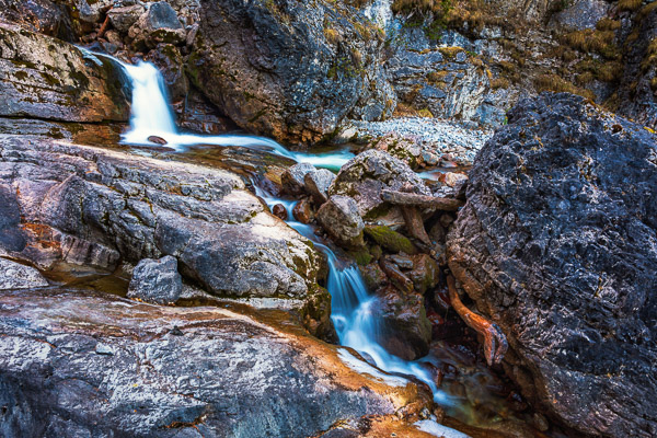 Gorges Canyons Waterfalls 037 Gorges-Canyons-Waterfalls-037.jpg