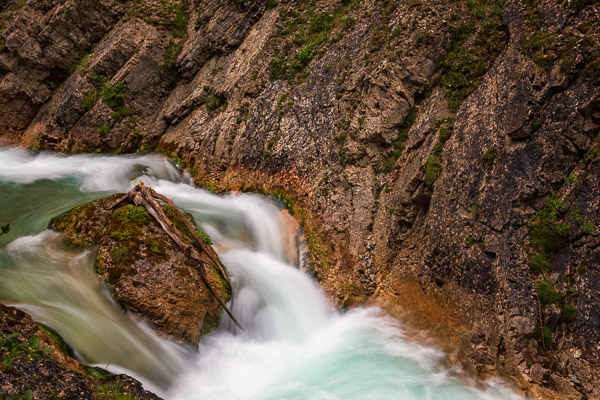 Gorges Canyons Waterfalls 044 Gorges-Canyons-Waterfalls-044.jpg
