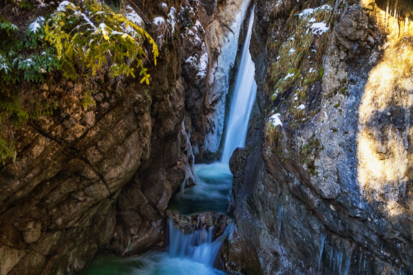 Gorges Canyons Waterfalls 353 Gorges-Canyons-Waterfalls353.jpg