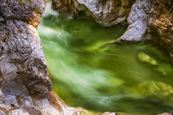 Gorges Canyons Waterfalls 364 Gorges-Canyons-Waterfalls364.jpg