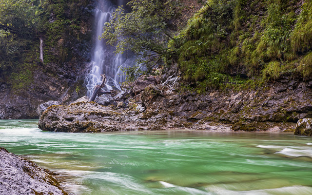Gorges Canyons Waterfalls 378 Gorges-Canyons-Waterfalls378.jpg