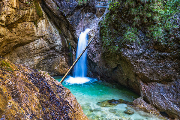 Gorges Canyons Waterfalls 387 Gorges-Canyons-Waterfalls387.jpg