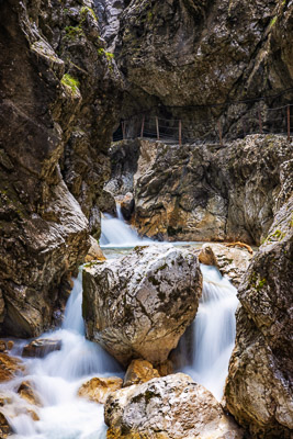 Gorges Canyons Waterfalls 402 Gorges-Canyons-Waterfalls402.jpg