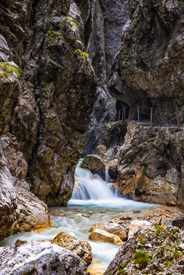 Gorges Canyons Waterfalls 403 Gorges-Canyons-Waterfalls403.jpg