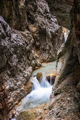 Gorges Canyons Waterfalls 410 Gorges-Canyons-Waterfalls410.jpg
