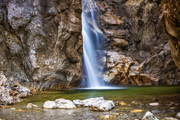 Gorges Canyons Waterfalls 420 Gorges-Canyons-Waterfalls420.jpg