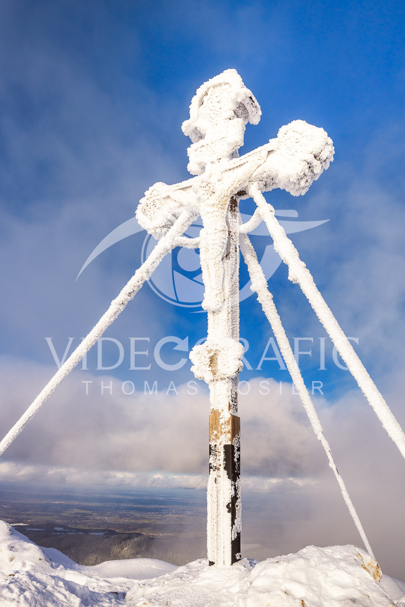 Summit-Crosses-016.jpg