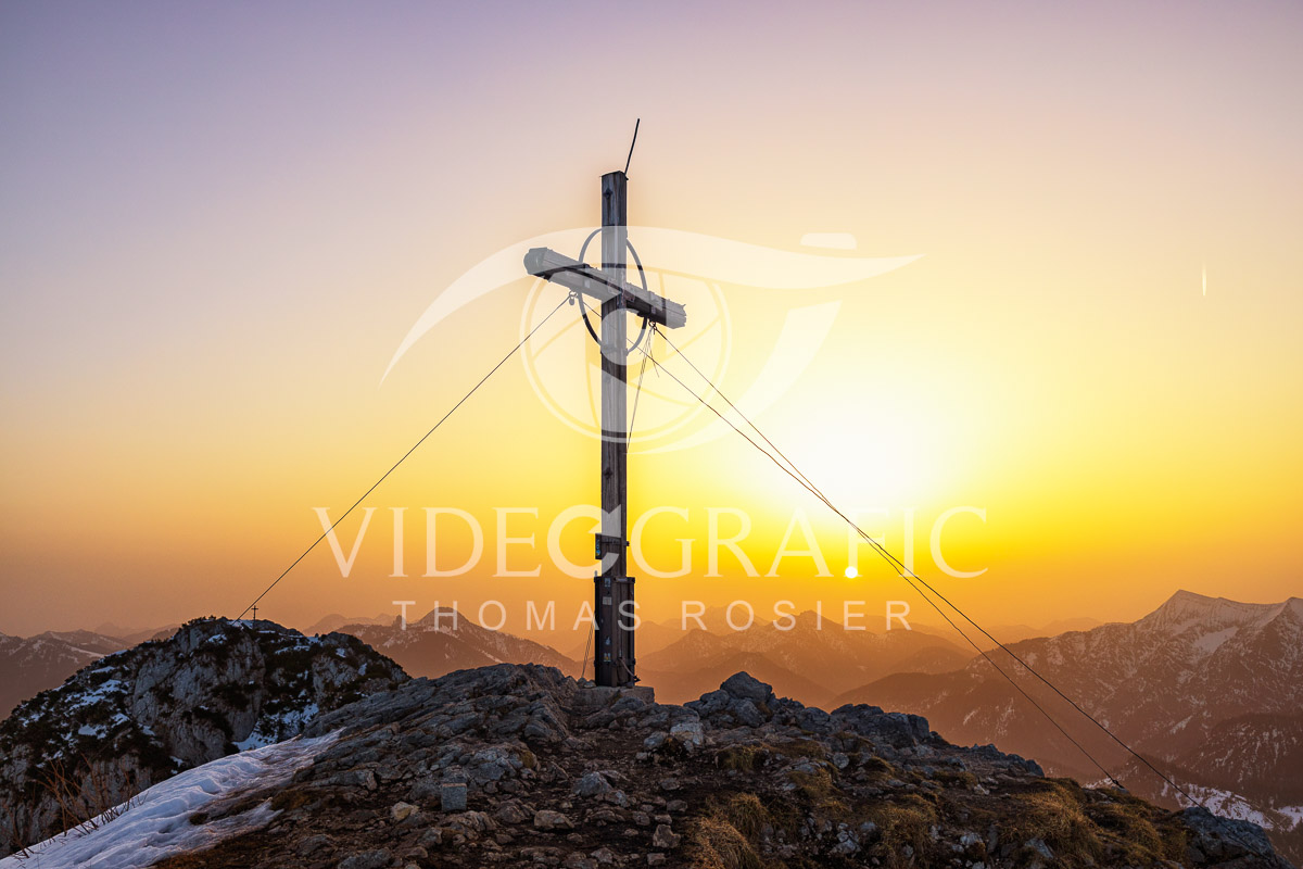 Summit-Crosses-019.jpg
