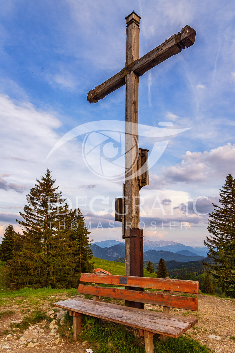 Summit-Crosses-032.jpg