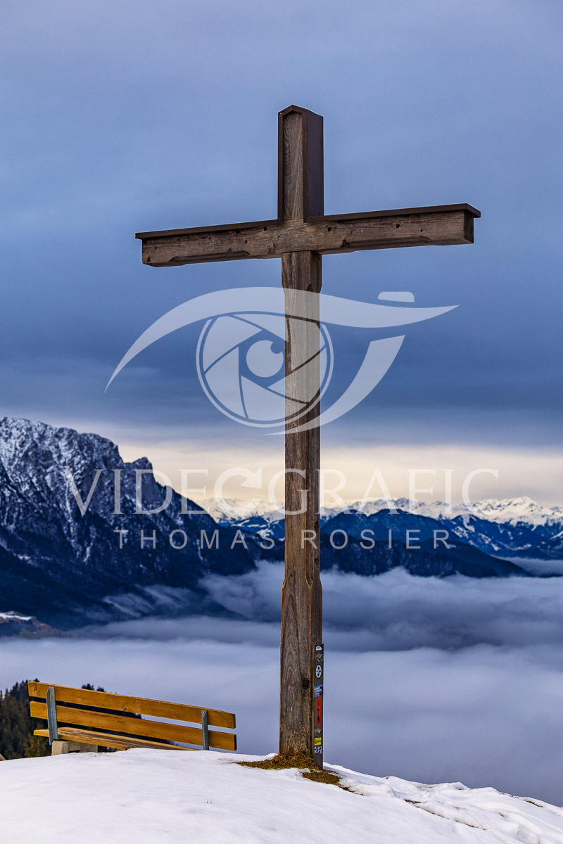 Summit-Crosses-052.jpg