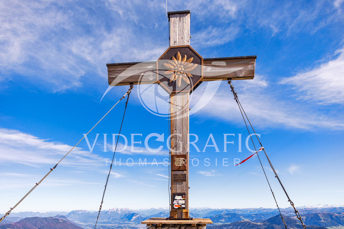 Summit-Crosses-066.jpg