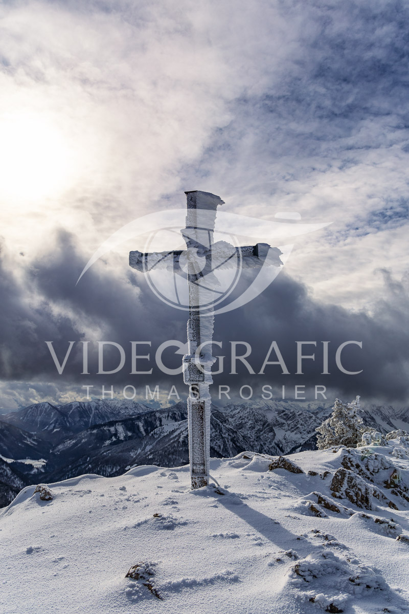 Summit-Crosses-083.jpg
