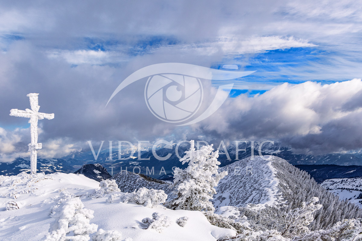 Summit-Crosses-085.jpg