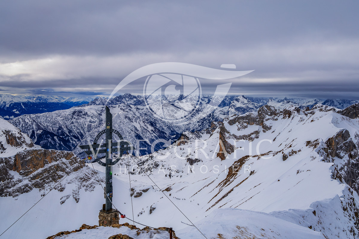 Summit-Crosses-089.jpg