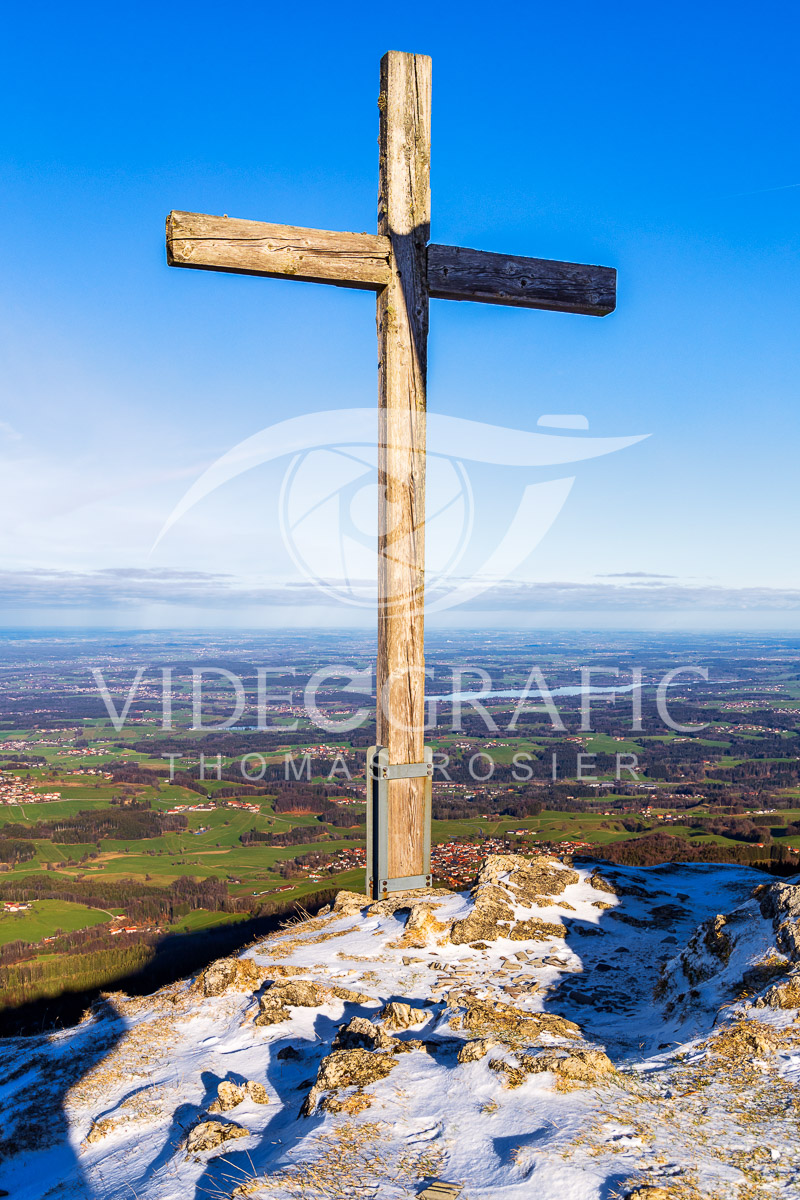 Summit-Crosses-1032.jpg