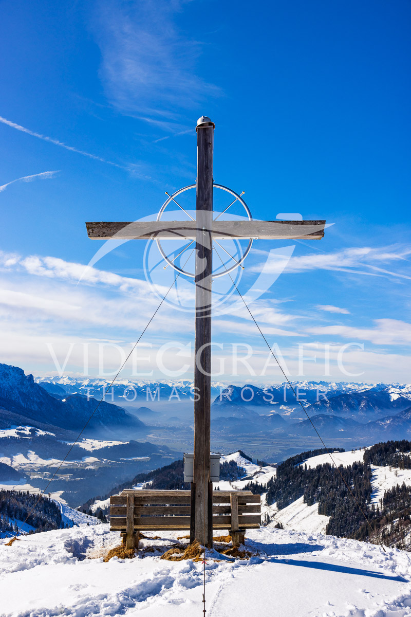 Summit-Crosses-1055.jpg