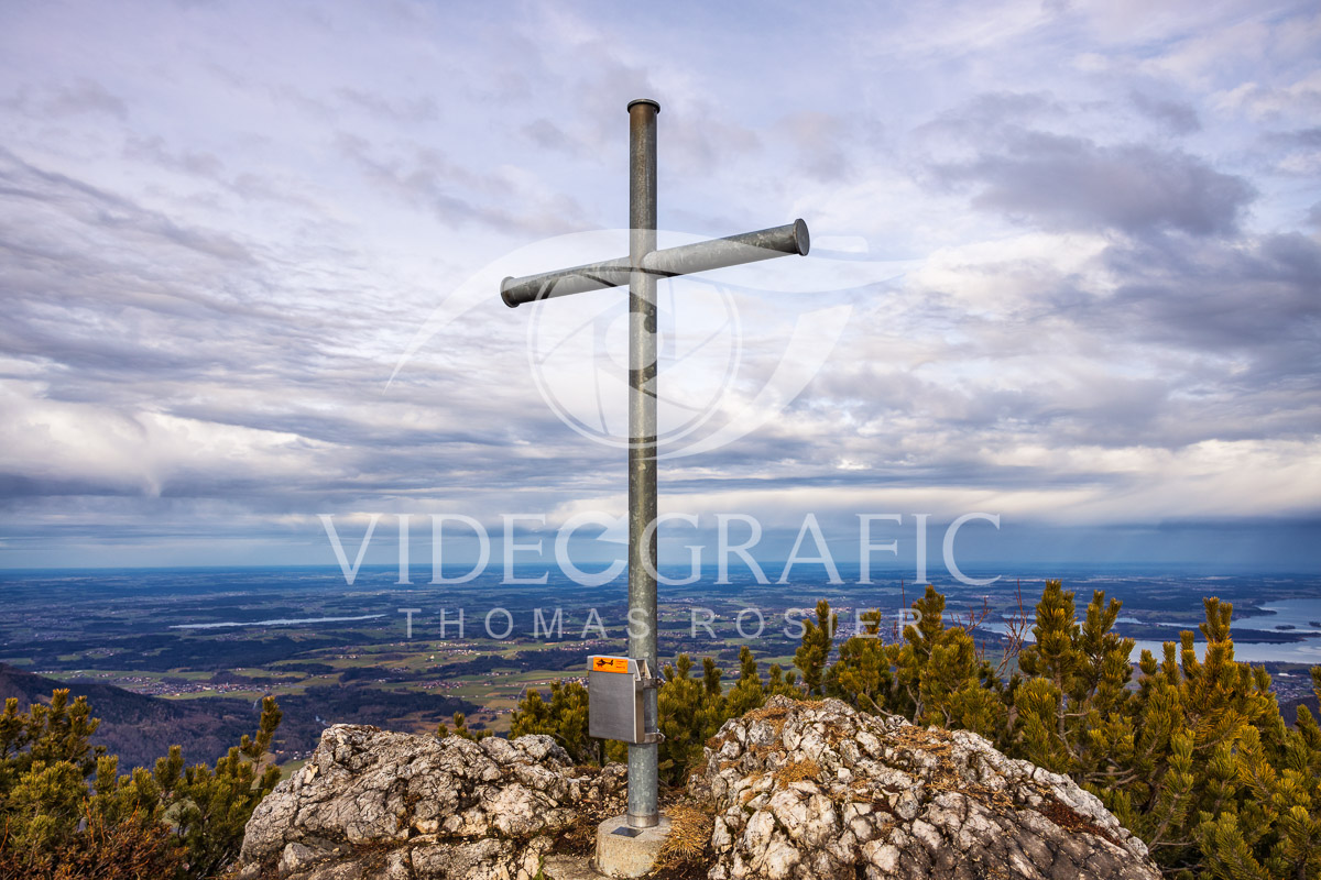 Summit-Crosses-1185.jpg