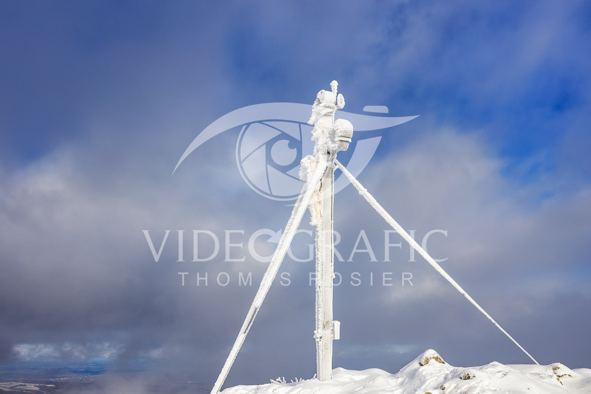 Summit-Crosses-1199.jpg