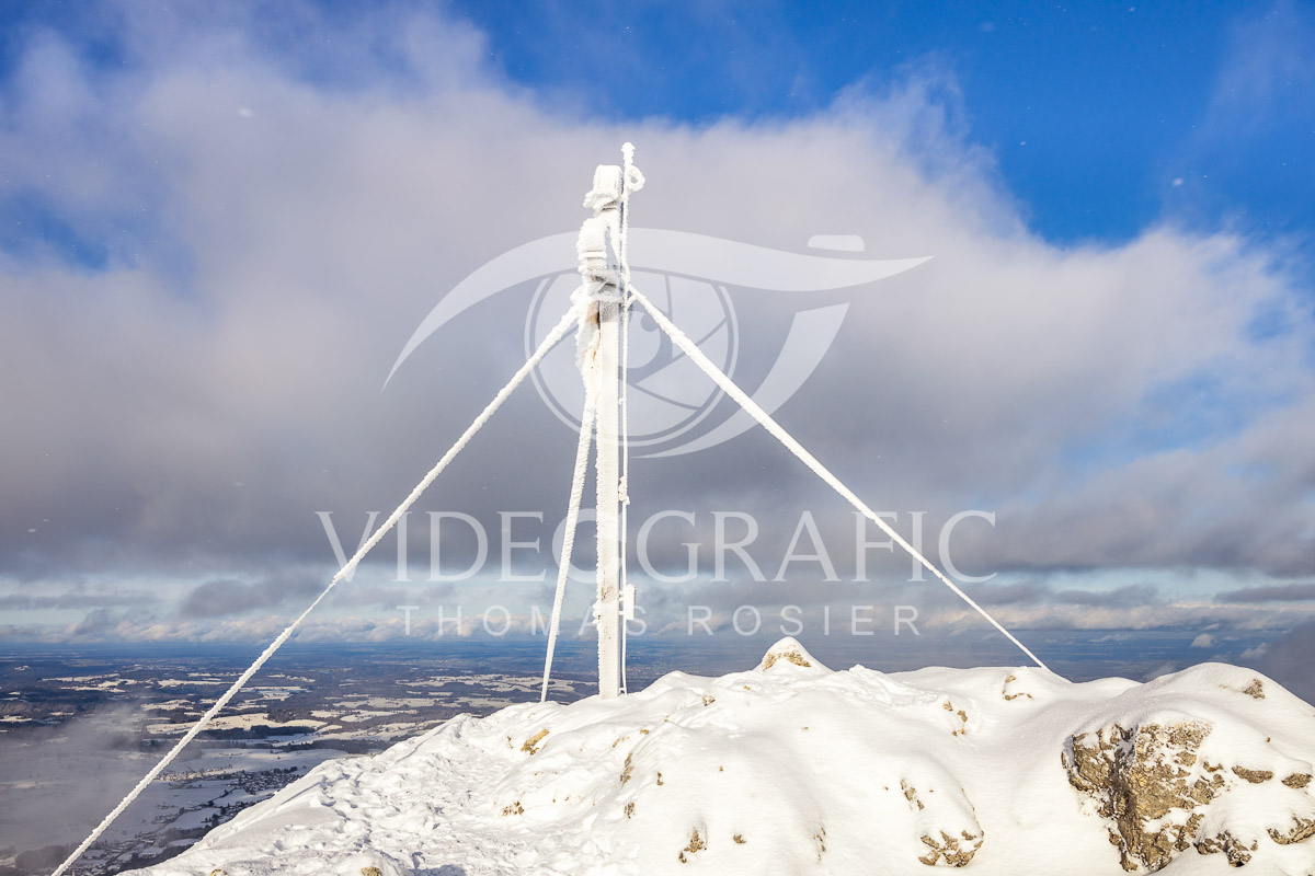 Summit-Crosses-127.jpg