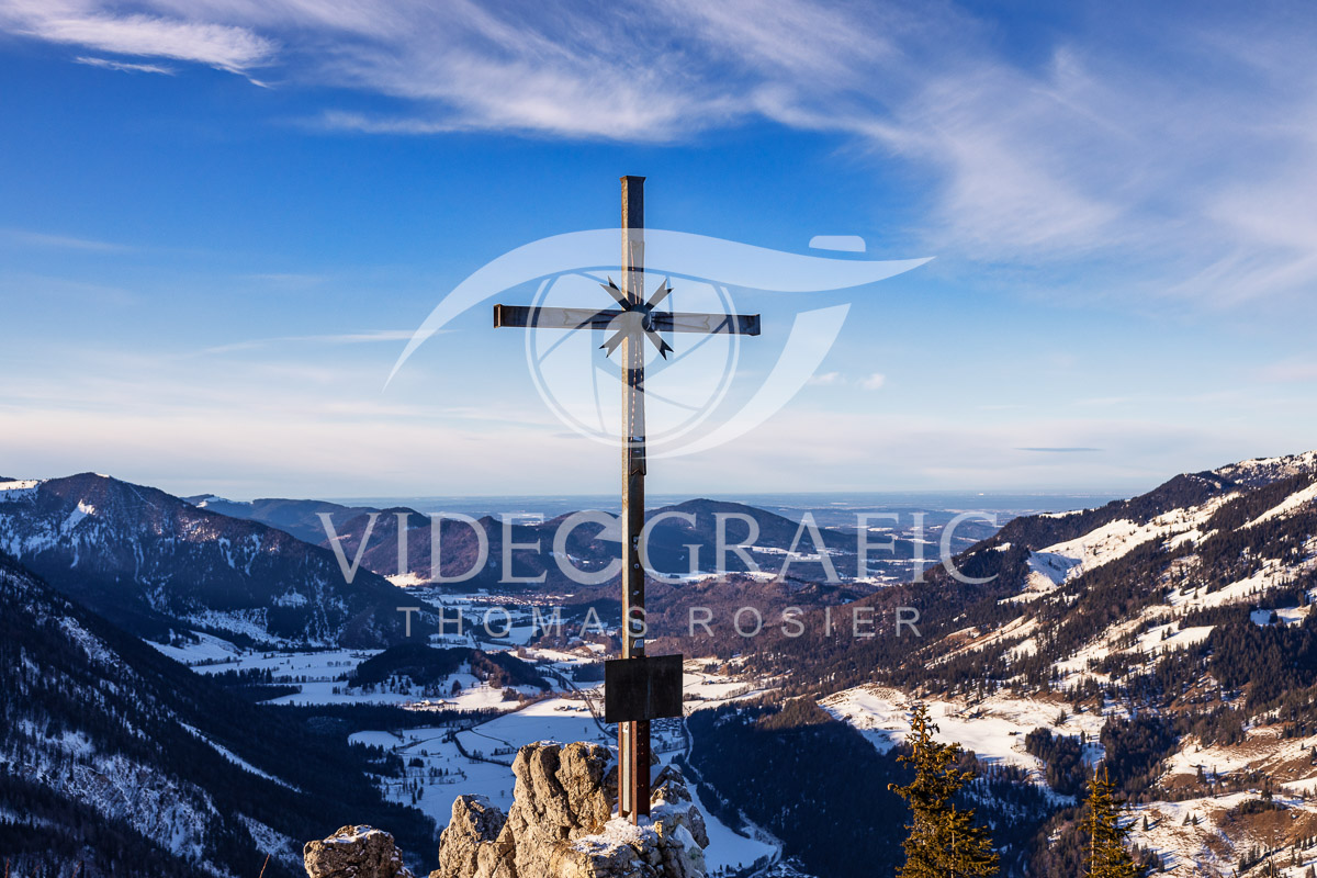 Summit-Crosses-128.jpg