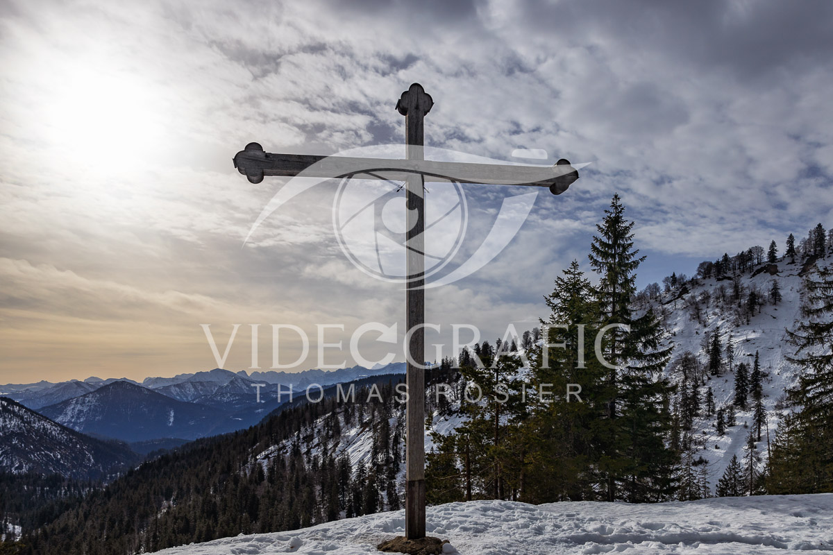 Summit-Crosses-136.jpg