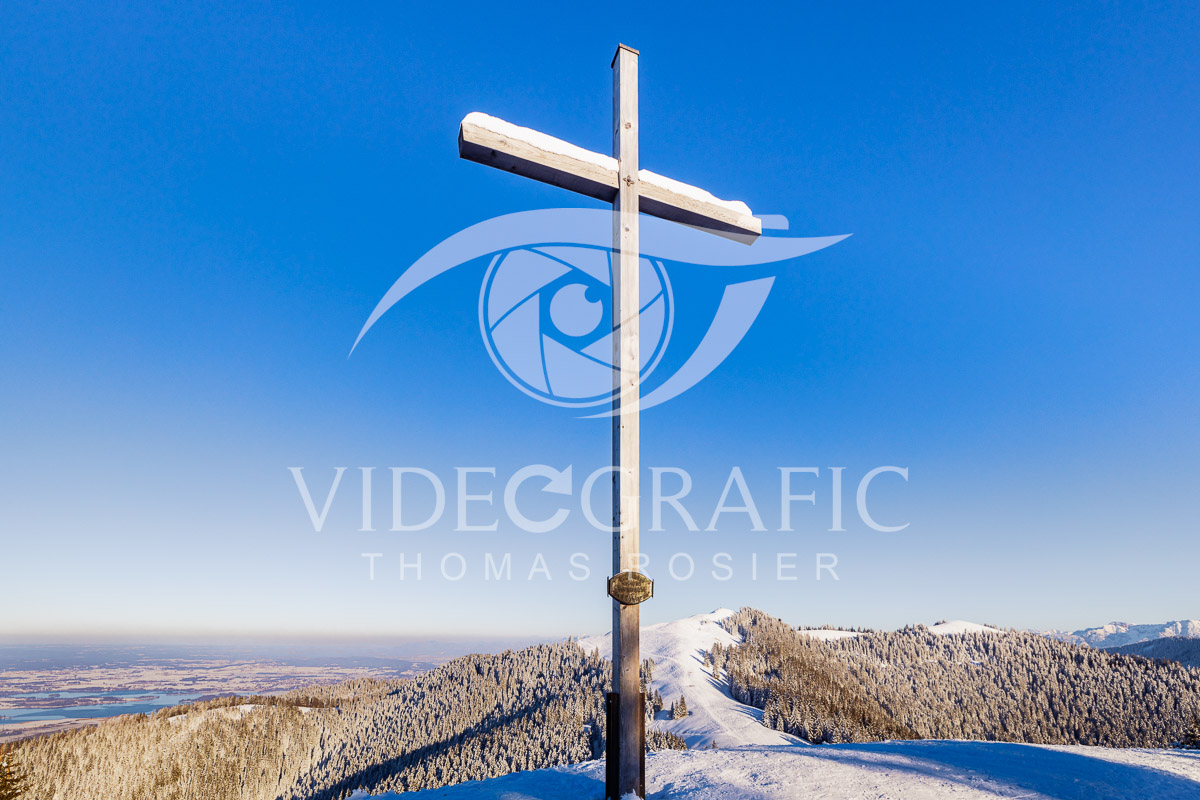 Summit-Crosses-137.jpg