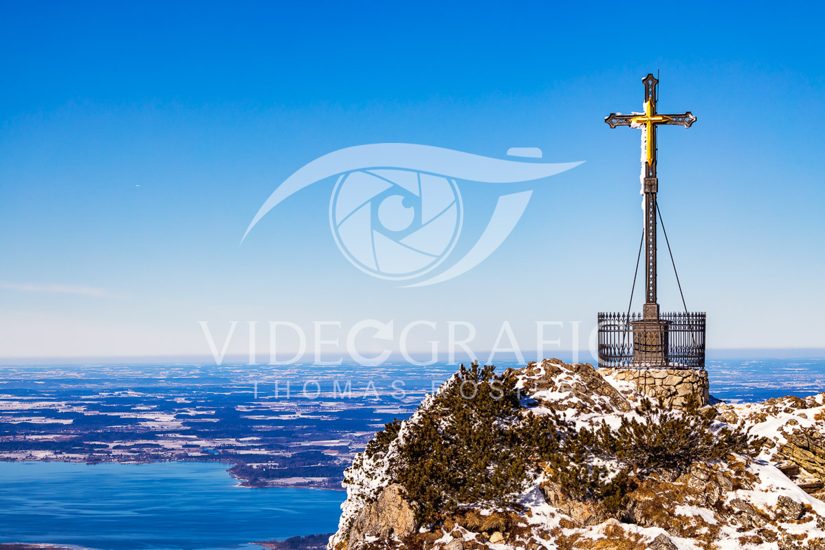 Summit-Crosses-139.jpg