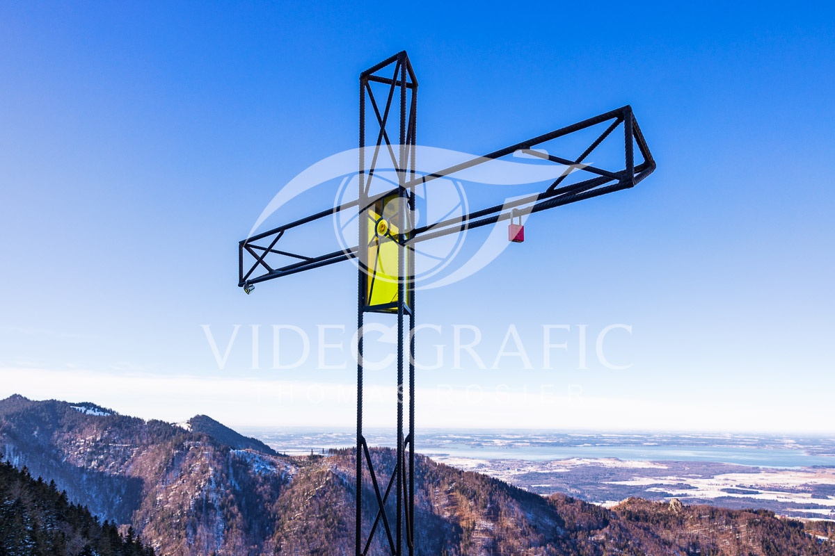 Summit-Crosses-140.jpg