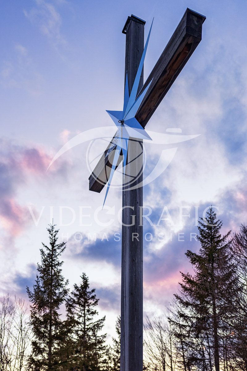 Summit-Crosses-144.jpg