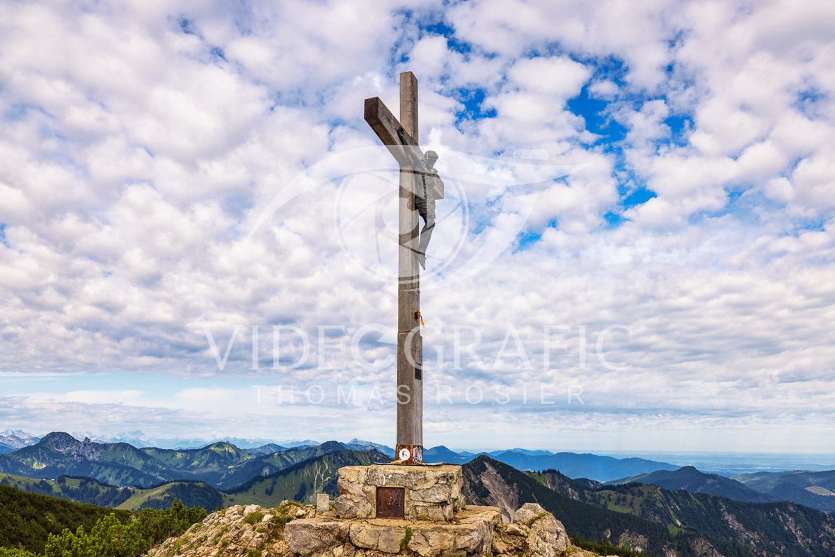Summit-Crosses-189.jpg
