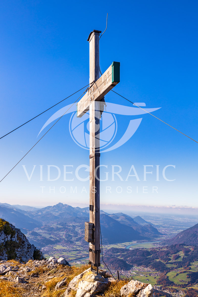 Summit-Crosses-231.jpg